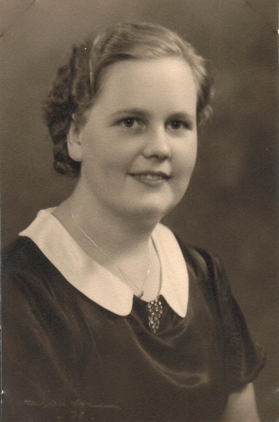  Karin Elisabet Svensson 1914-2006